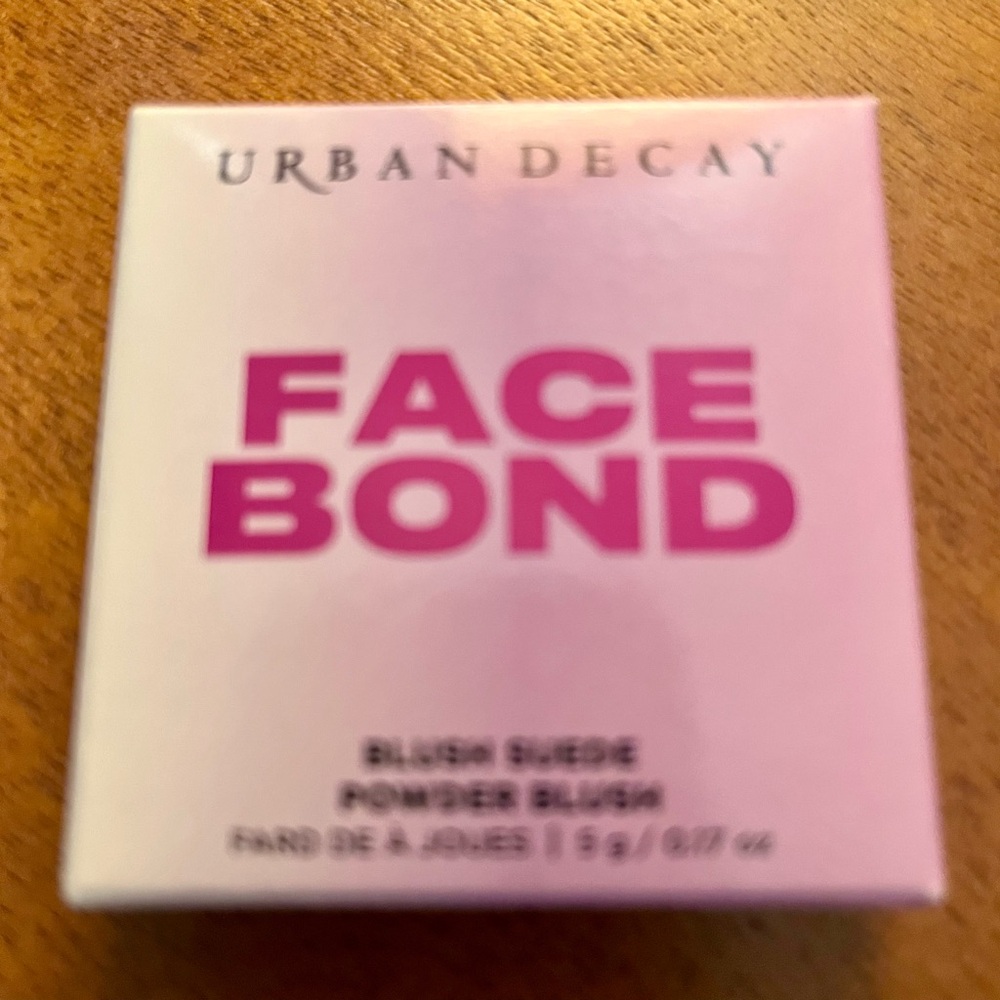 Urban Decay Face Bond Blush - Wholehearted soft pink suede blush. Brand New
